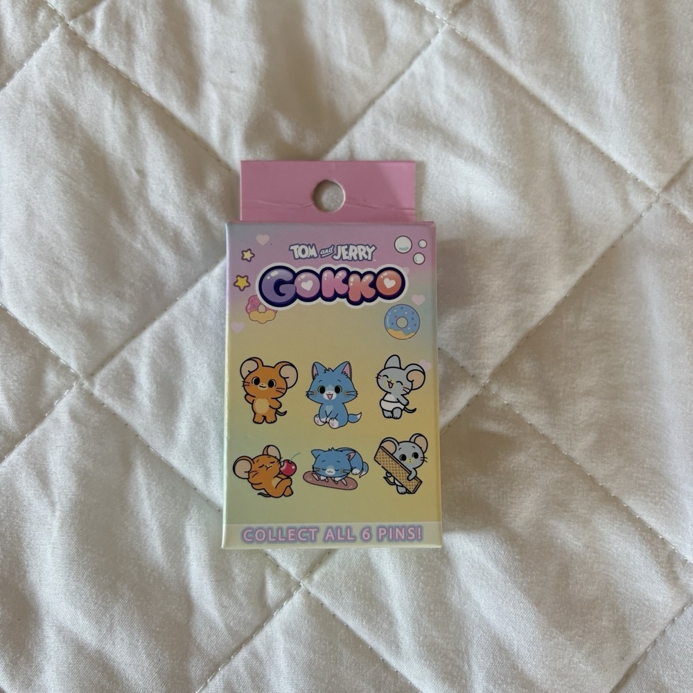 NEW IN‎ BOX Tom & Jerry Gokko Mystery Pins BoxLunch Exclusive
